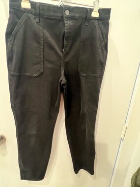 Evereve Black Straight-Leg Utility Pants